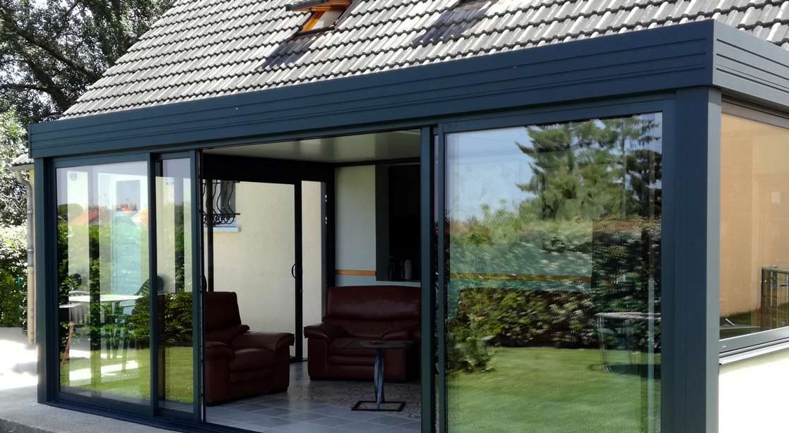 Deltabaie---Fabricant-de-menuiserie-aluminium-pvc-bois---fabrication-française---professionnels-installateurs---vérandas-et-pergolas-4