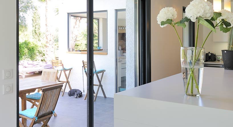 Deltabaie---Fabricant-de-menuiserie-aluminium-pvc-bois---fabrication-française---professionnels-installateurs---vitrages2